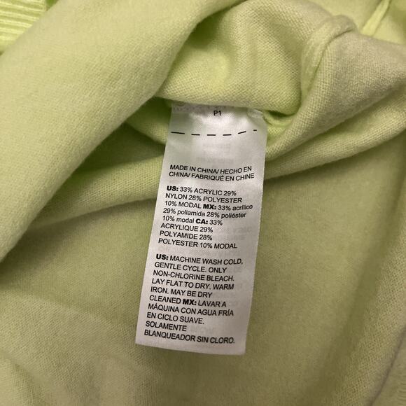 Chicos Size 3/US-XL 16 Women’s Ballon Sleeve Lime Green Sweater Ultra Soft Cozy - Picture 5 of 6